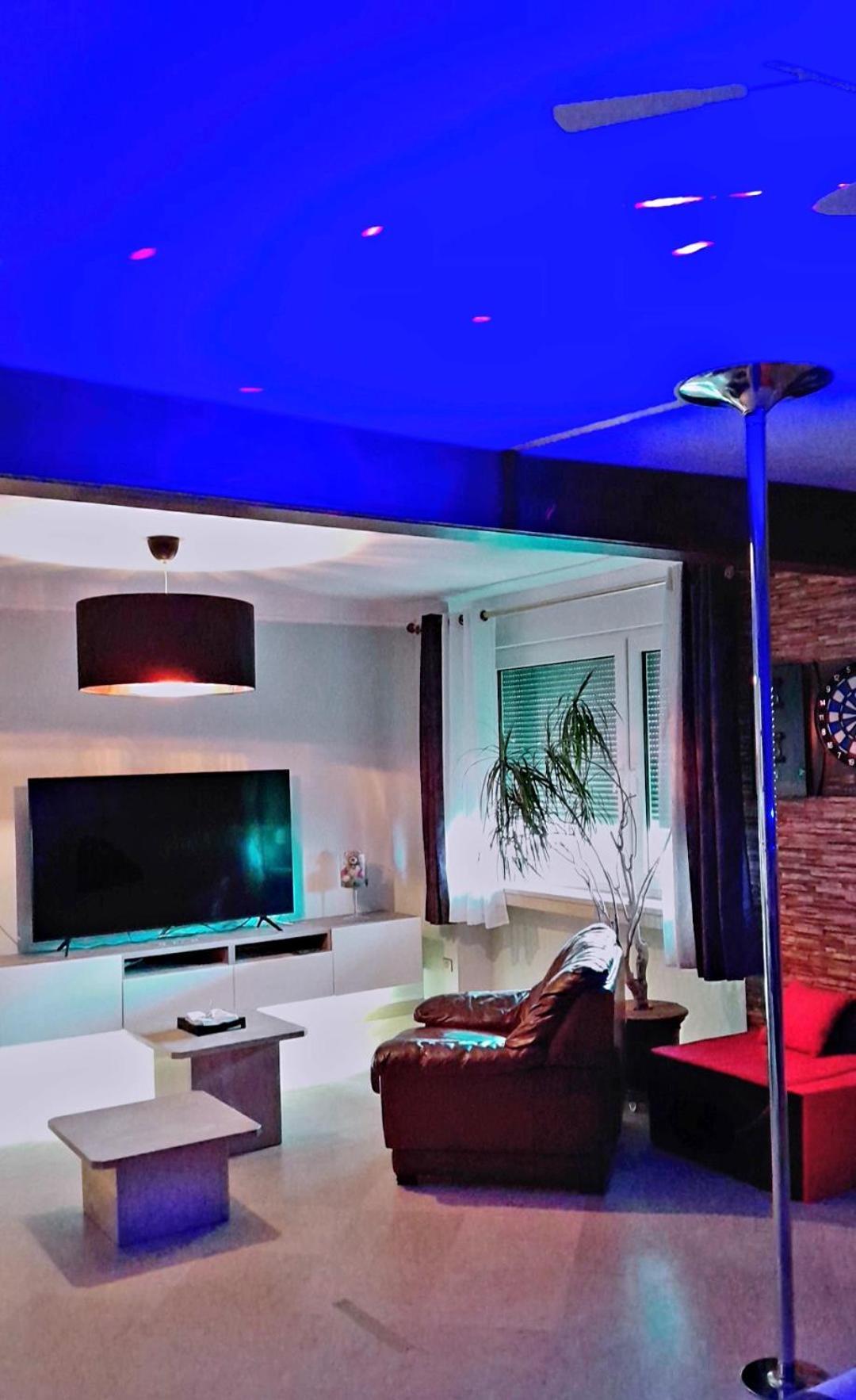 Paradis Love Room Crehange Exterior photo